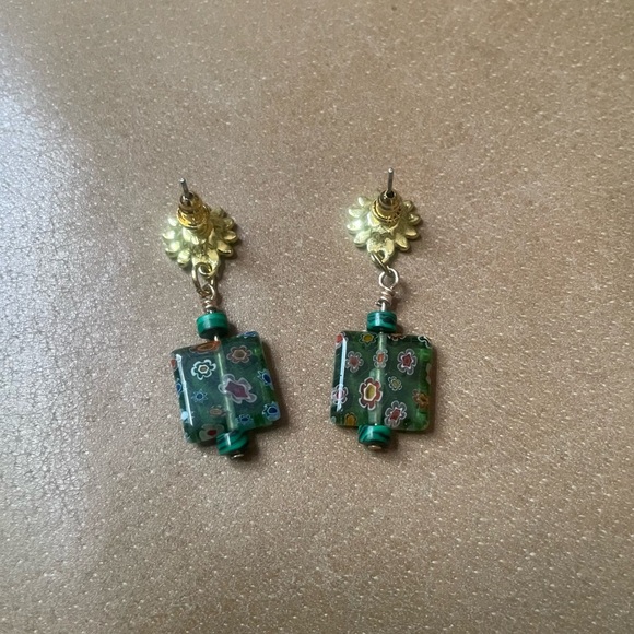 Daisy earrings w green Italian millefiori glass beads and malachite beads post - Picture 7 of 7
